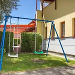 In 40852 Balatonmáriafürdő