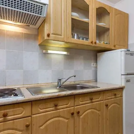 In Balatonmariafürdo 40852 Apartment Balatonmáriafürdő