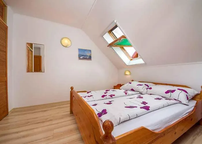 In Balatonmariafürdo 40852 * Balatonmáriafürdő